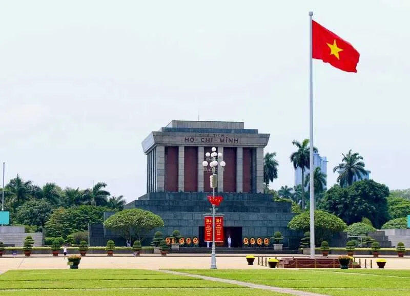 Sau khi xác định 2 9 được nghỉ mấy ngày, các gia đình nên sớm lên kế hoạch di chuyển, lưu trú và chi tiêu.